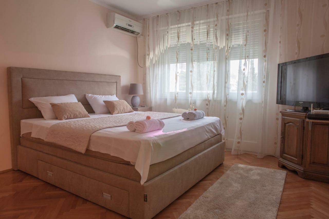 Apartman Preko Morace 2018 พอดโกริกา ภายนอก รูปภาพ
